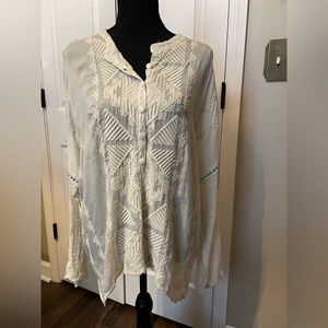 NWOT Johnny Was Embroidered Tunic Medium
